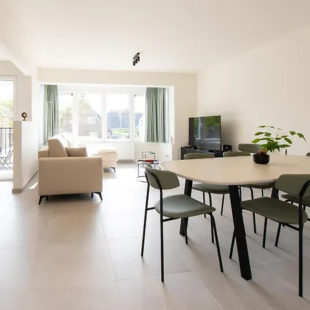 Trendy Seaside Apartment Ostend